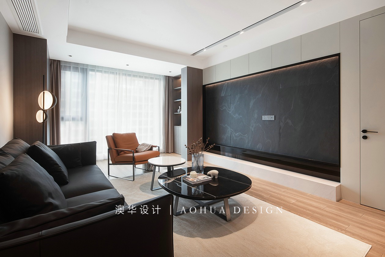 綠地西斯萊公館126㎡現(xiàn)代簡(jiǎn)約